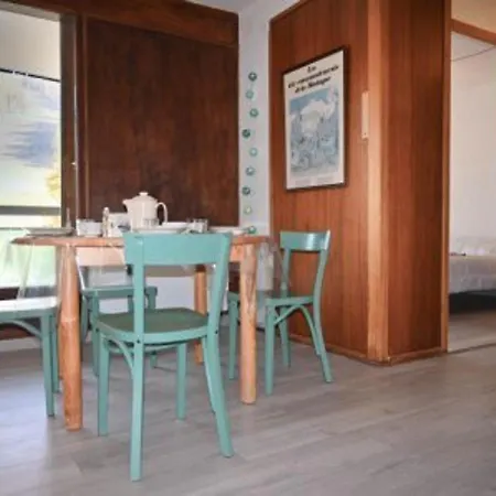 Beau T2 Renove Au Pied Des Pistes A Montgenevre, Avec Balcon Et Equipements Confort - Fr-1-266-161 * Montgenevre