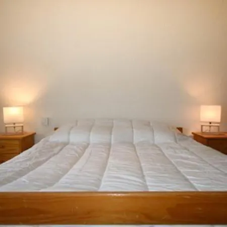 Beau T2 Renove Au Pied Des Pistes A Montgenevre, Avec Balcon Et Equipements Confort - Fr-1-266-161 * Montgenevre